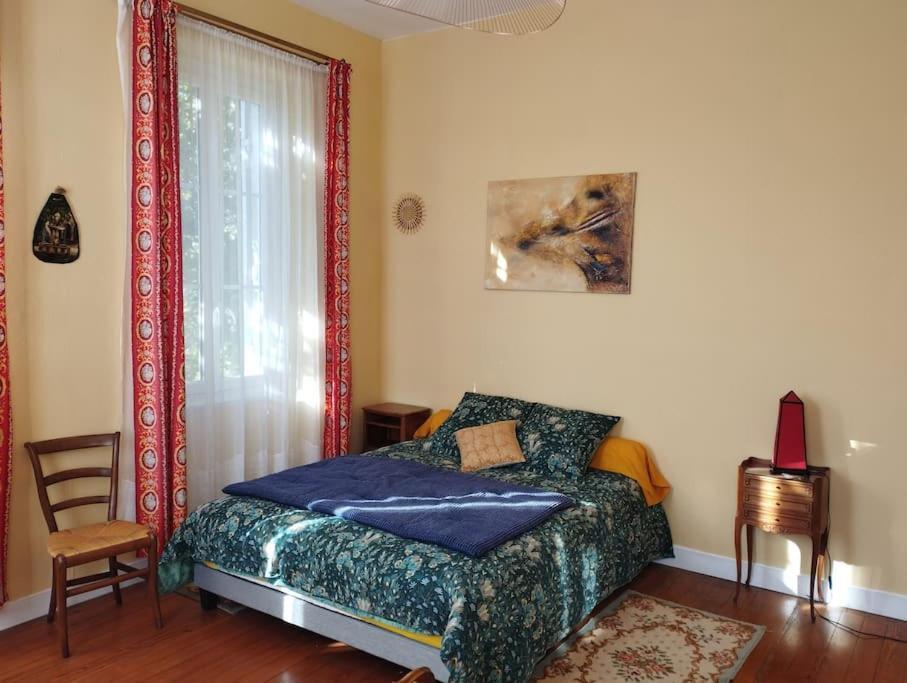 Gite La Burthe Monprimblanc Exterior photo